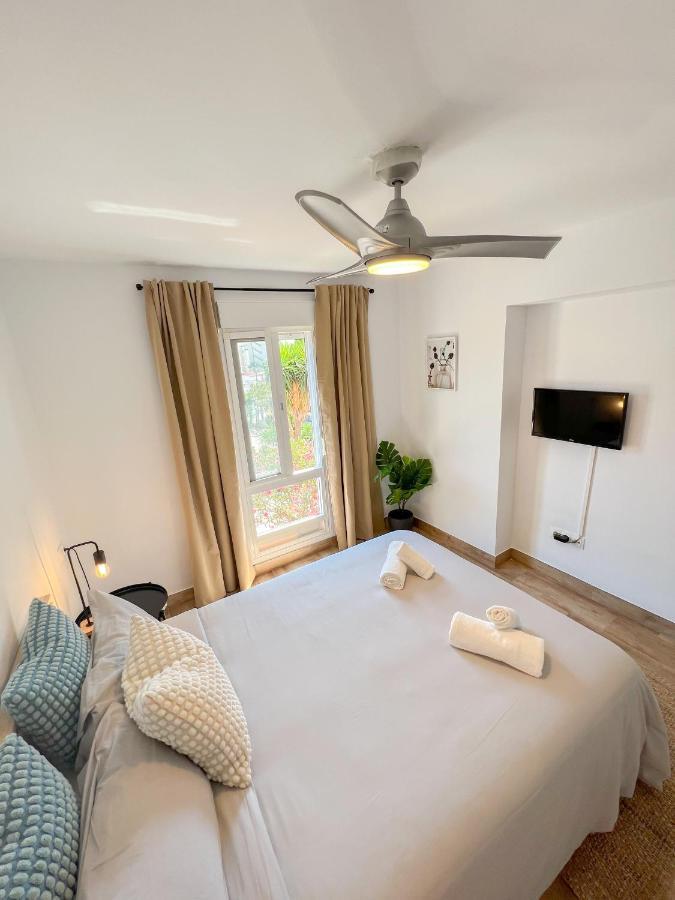 Bright & Cozy Apartment Acuario Beach&Pool Бенальмадена Экстерьер фото